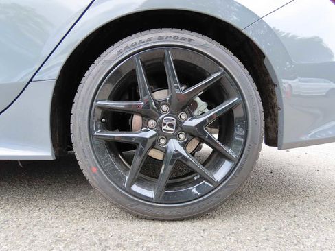 New 2026 Honda Civic Sport image 9