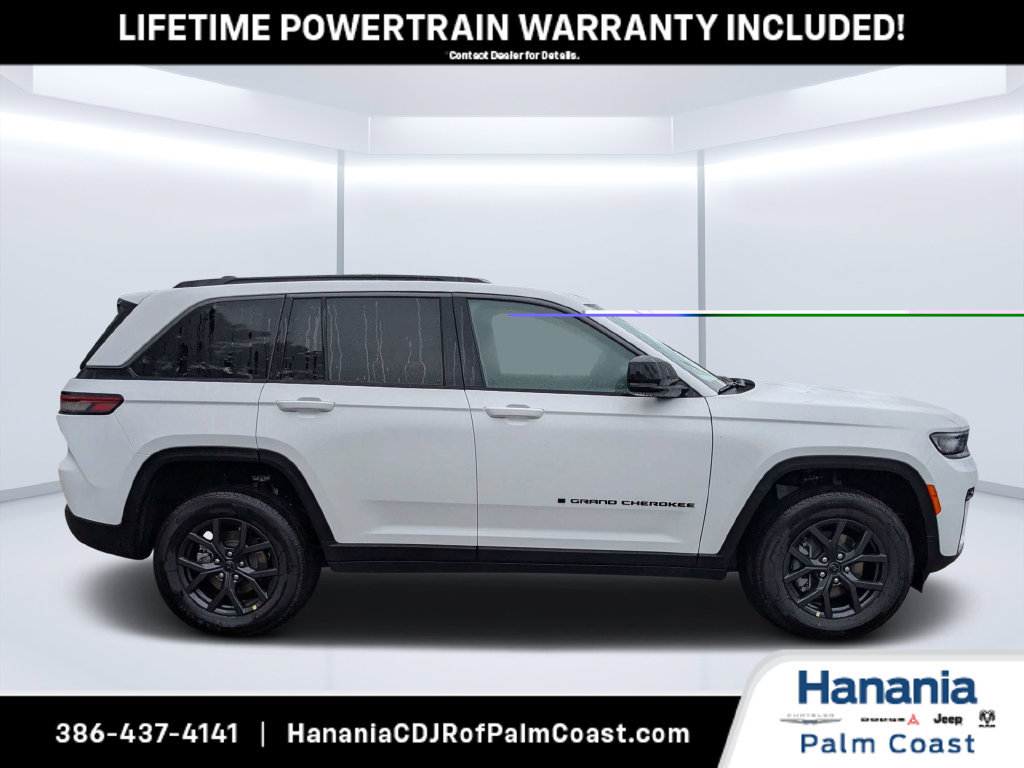New 2027 Jeep Grand Cherokee Altitude RWD image 2