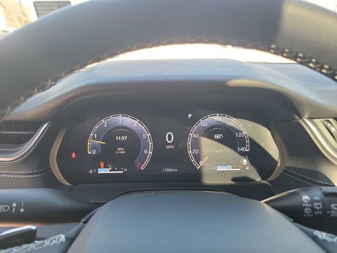 Used 2024 Jeep Grand Cherokee Laredo X w/ Luxury Tech Group I image 18