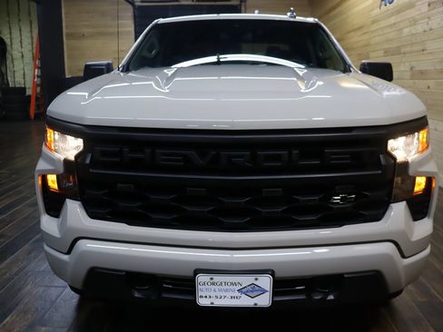 Used 2026 Chevrolet Silverado 1500 Custom w/ Turbomax Blackout Package AWD/4WD image 5
