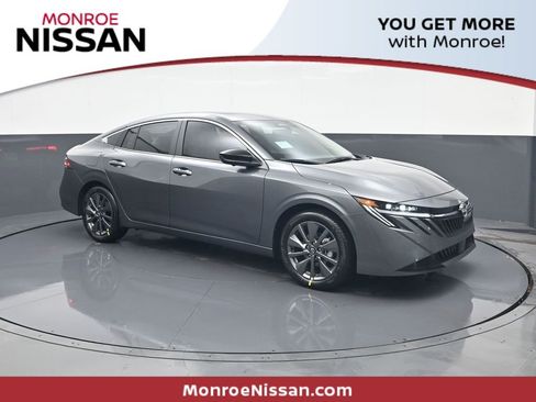 New 2026 Nissan Sentra SL w/ Floor Mat Package FWD image 1