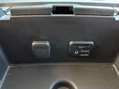 Used 2014 Chevrolet Silverado 1500 LT w/ LT Convenience Package image 28