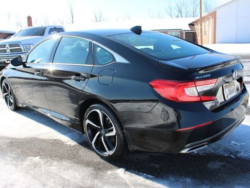 Used 2019 Honda Accord Sport image 7