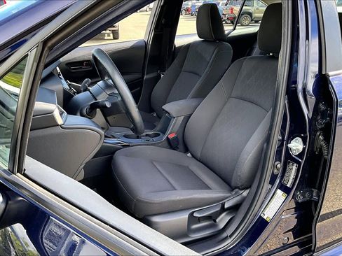 Used 2024 Toyota Corolla LE image 7