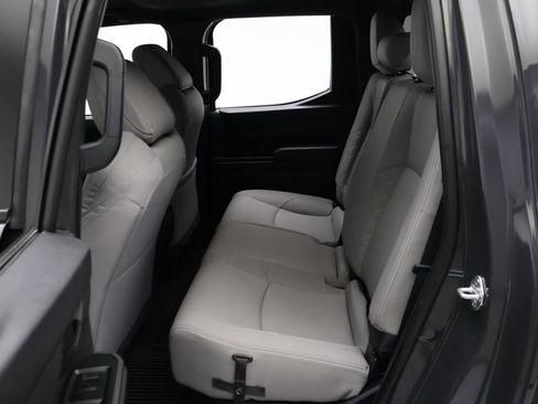 Certified 2024 Toyota Tacoma SR5 image 19