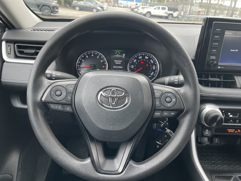 Certified 2022 Toyota RAV4 LE AWD/4WD image 16