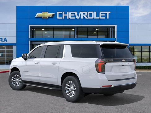 New 2026 Chevrolet Suburban LS image 3