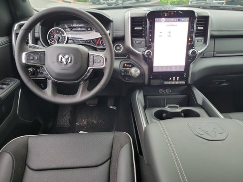 New 2026 RAM 1500 Laramie AWD/4WD image 4