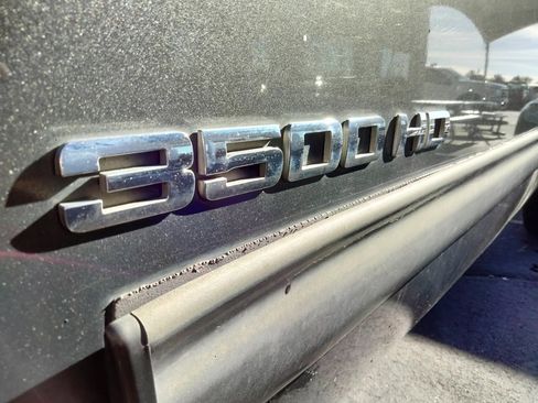 Used 2011 GMC Sierra 3500 SLT image 13