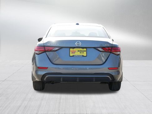 Certified 2022 Nissan Sentra SV image 6