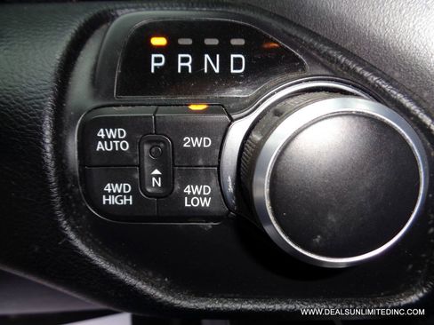 Used 2021 RAM 1500 Big Horn AWD/4WD image 13