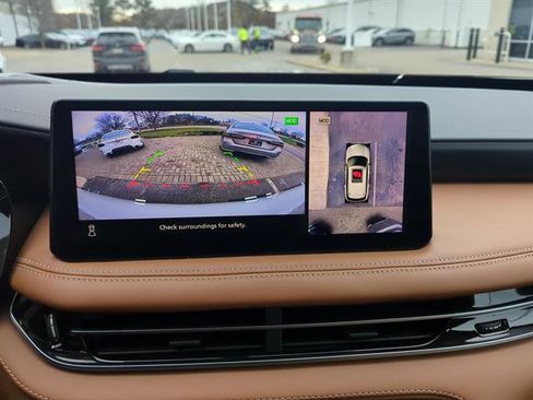 Used 2022 INFINITI QX60 Sensory w/ Vision Package image 17