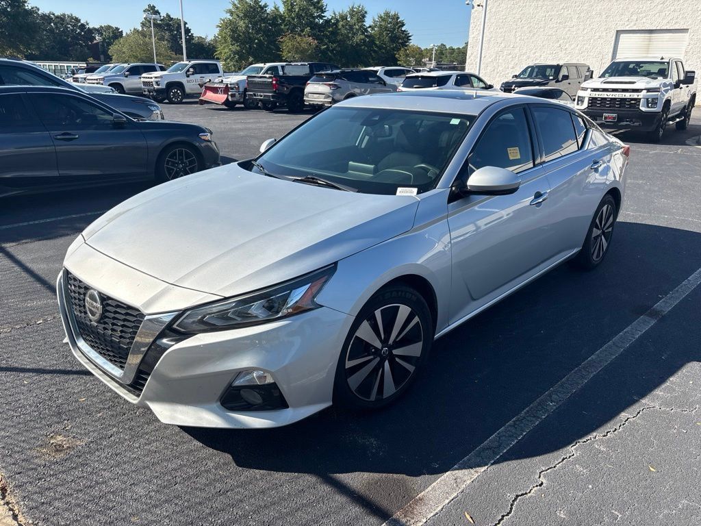 Used 2019 Nissan Altima 2.5 SV FWD image 8