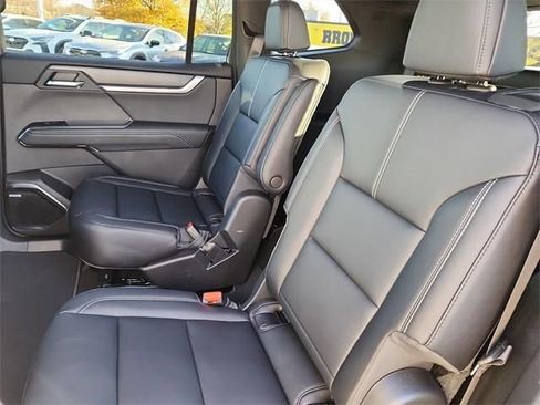 New 2026 GMC Acadia Elevation w/ Super Cruise Package FWD image 15