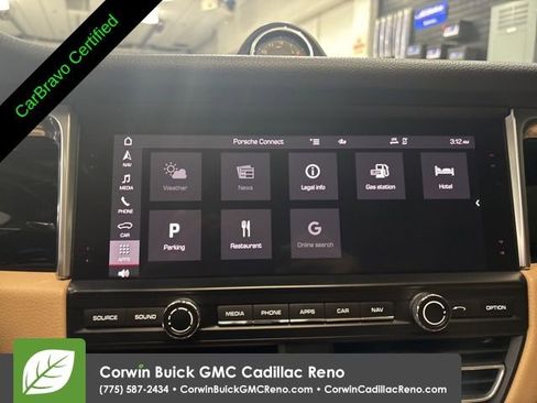 Used 2021 Porsche Macan AWD/4WD image 22