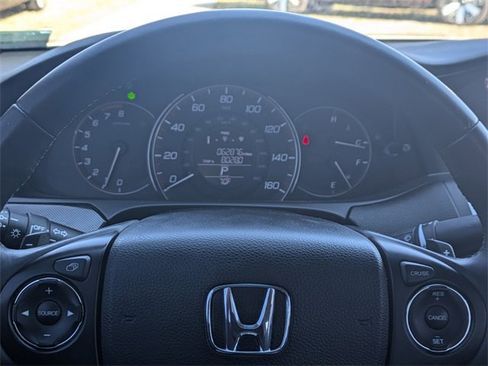 Used 2015 Honda Accord Sport image 27