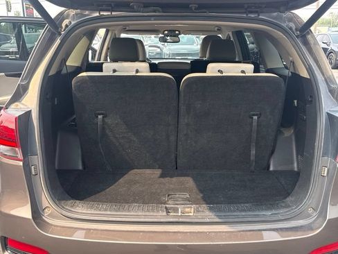Used 2019 Kia Sorento EX AWD/4WD image 7