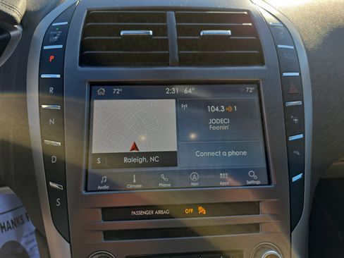 Used 2019 Lincoln MKZ Reserve w/ Luxury Package image 19