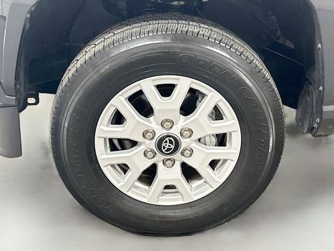 Used 2025 Toyota Tacoma SR5 RWD image 26