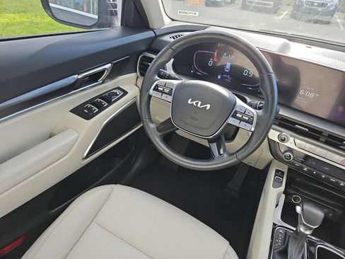 Certified 2023 Kia Telluride S AWD/4WD image 8