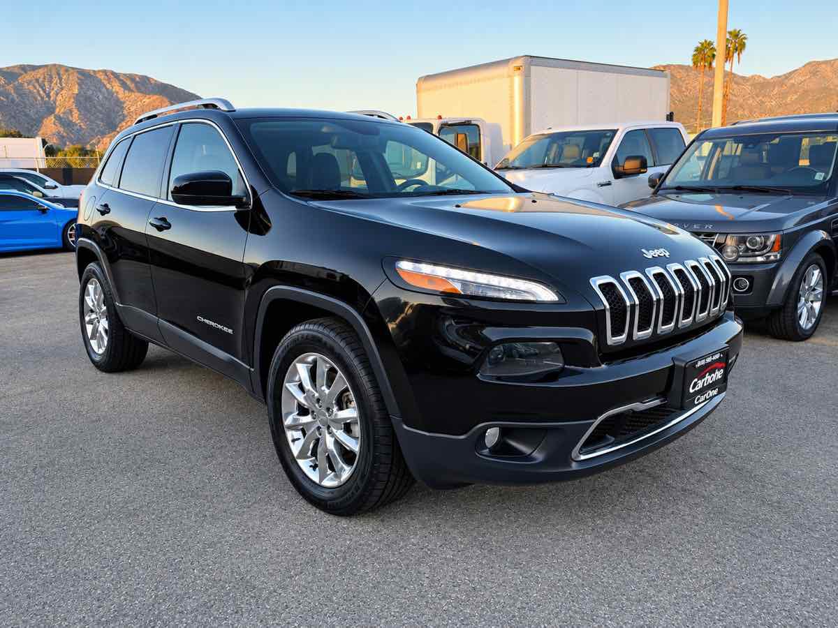 Used 2014 Jeep Cherokee Limited w/ Trailer Tow Group AWD/4WD image 1