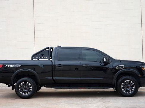 Used 2023 Nissan Titan PRO-4X AWD/4WD image 49