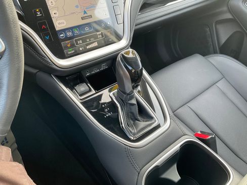 Certified 2025 Subaru Legacy Limited image 21