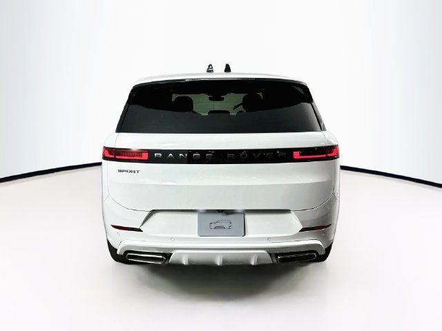 New 2026 Land Rover Range Rover Sport Dynamic SE AWD/4WD image 6