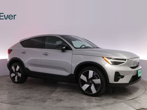 Used 2023 Volvo C40 P8 Recharge Ultimate AWD/4WD image 14