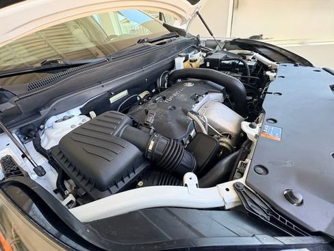 Used 2019 Buick Envision Premium AWD/4WD image 33