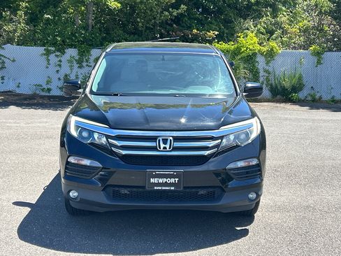 Used 2016 Honda Pilot EX image 2