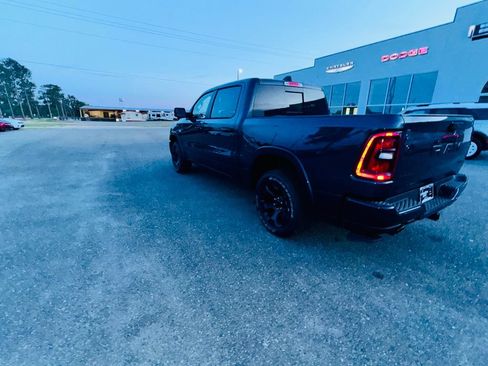 New 2026 RAM 1500 Big Horn AWD/4WD image 6