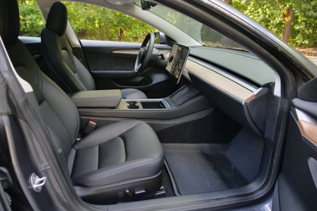 Used 2023 Tesla Model 3 Long Range AWD/4WD image 32