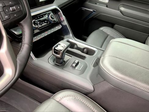 Certified 2024 GMC Sierra 1500 Denali w/ Denali Reserve Package AWD/4WD image 16