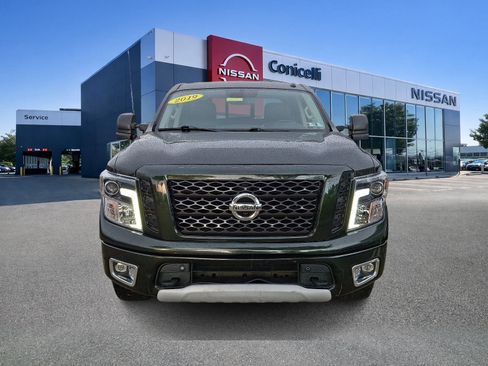 Used 2019 Nissan Titan PRO-4X w/ Pro-4x Convenience Package AWD/4WD image 2