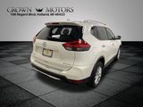 Used 2017 Nissan Rogue SV image 6