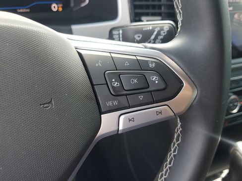 Used 2021 Volkswagen Atlas Cross Sport SEL FWD image 17