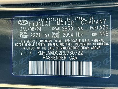 Used 2024 Hyundai Elantra SEL image 30