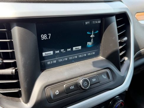 Used 2018 GMC Acadia SLE w/ LPO, Floor Liner Package FWD image 16