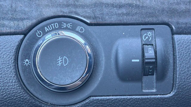 Used 2015 Buick Encore Leather FWD image 23