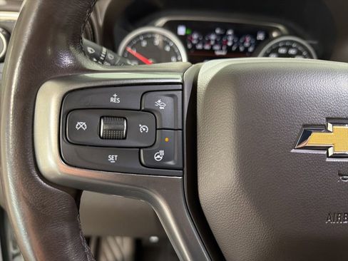 Used 2021 Chevrolet Silverado 1500 LTZ w/ Technology Package AWD/4WD image 33