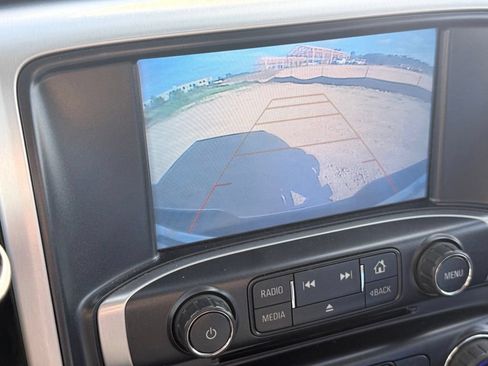 Used 2018 GMC Sierra 1500 SLT AWD/4WD image 11