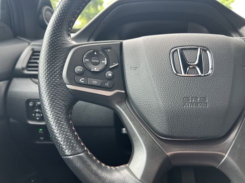Used 2024 Honda Passport TrailSport image 18