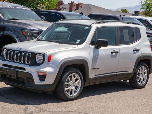 Used 2019 Jeep Renegade Sport w/ Sport Appearance Group image 9