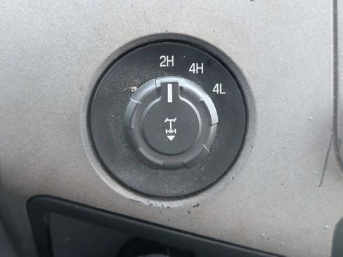 Used 2011 Ford F350 XLT w/ XLT Premium Pkg image 16