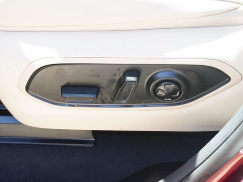 Certified 2025 Jeep Grand Cherokee Limited RWD image 20