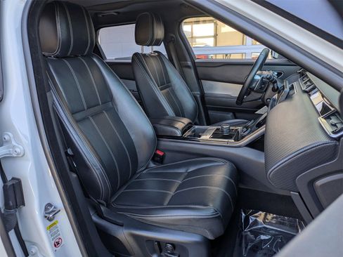 Used 2020 Land Rover Range Rover Velar R-Dynamic S image 28