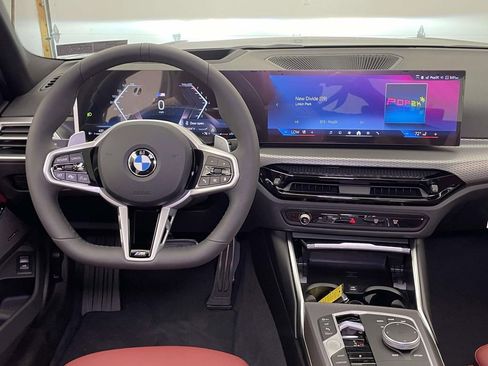 New 2026 BMW 330i xDrive Sedan w/ M Sport Package AWD/4WD image 21