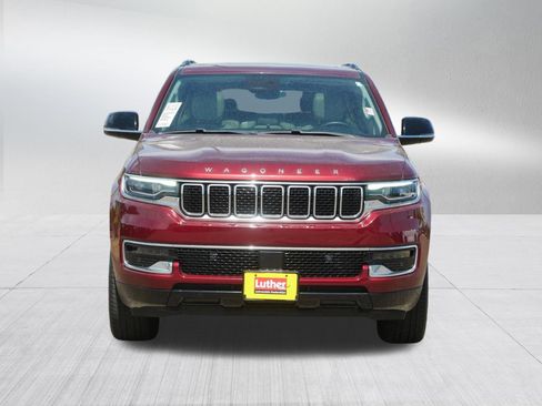 Certified 2023 Jeep Wagoneer 4WD w/ Premium Group I image 2
