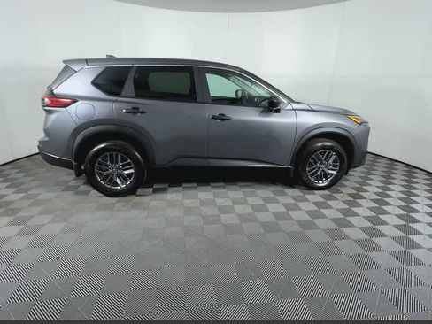 Used 2026 Nissan Rogue S image 18